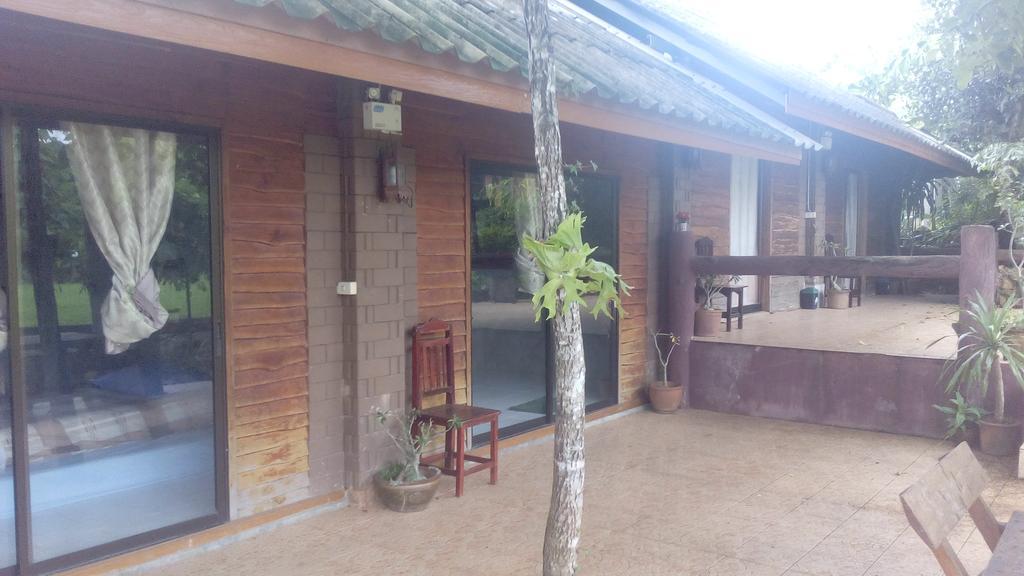 Ban Mon Talaeng The Local Story Resort מראה חיצוני תמונה